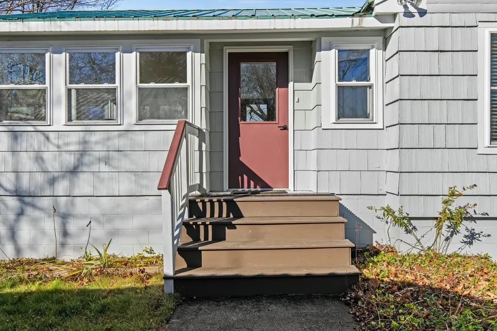 40 Depot Street Harrison ME 04040