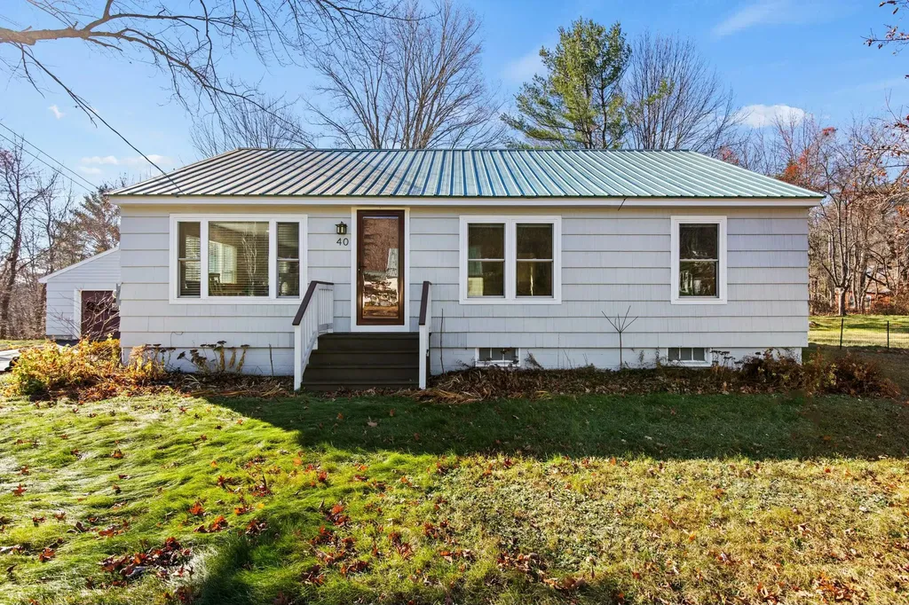 40 Depot Street Harrison ME 04040