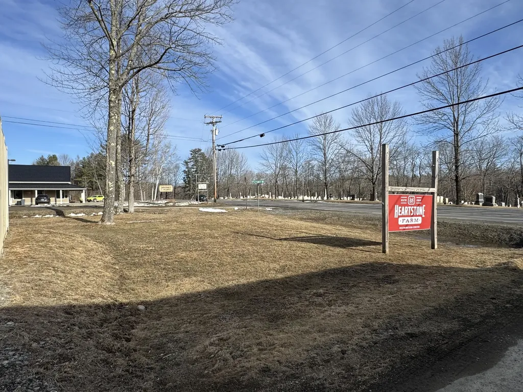 1225 W Main Street Dover-foxcroft ME 04426