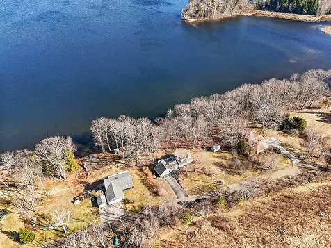 44 7th Fire Road China ME 04358