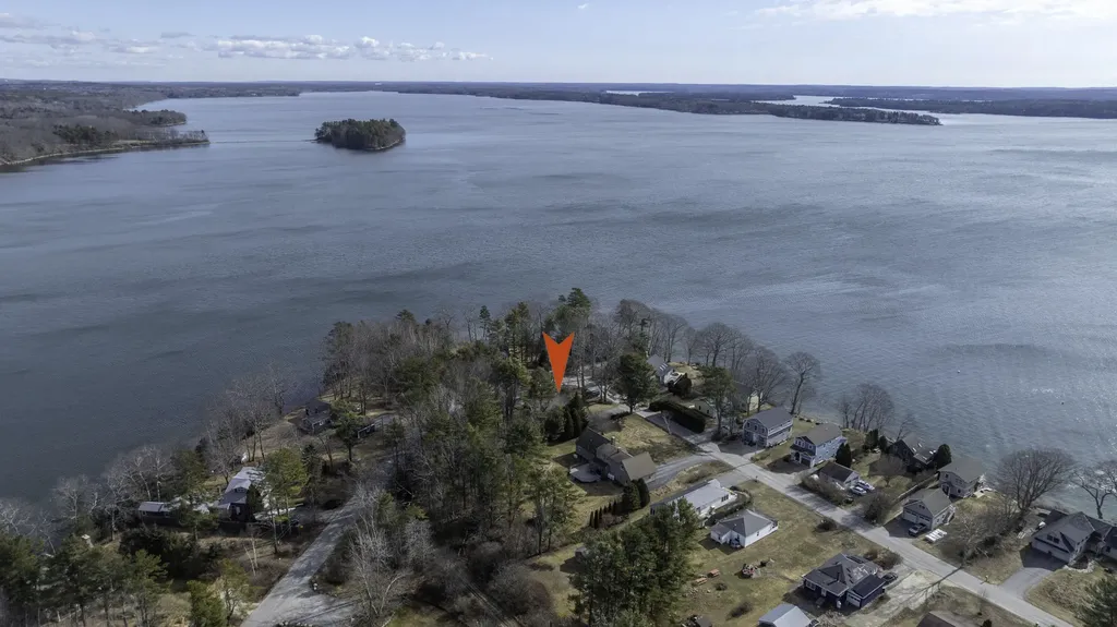 115 Maquoit Drive Freeport ME 04032