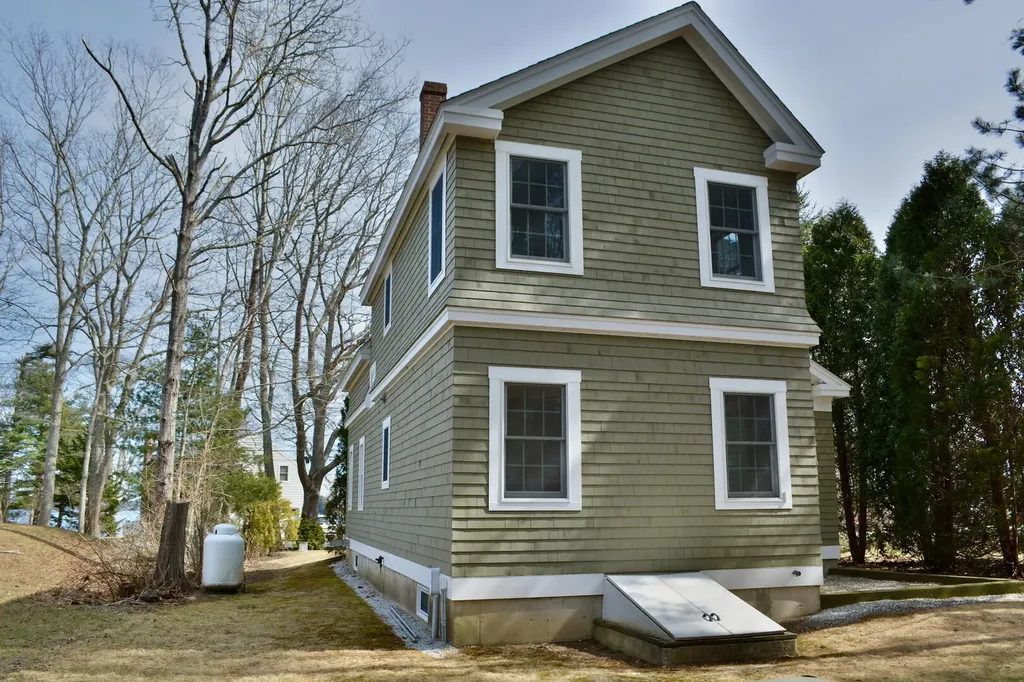 115 Maquoit Drive Freeport ME 04032