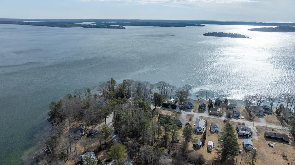 115 Maquoit Drive Freeport ME 04032