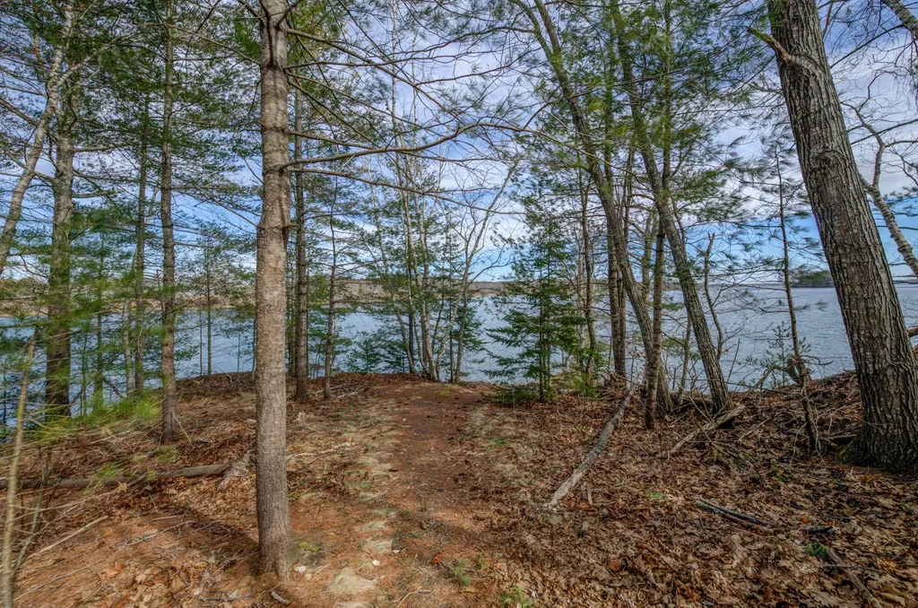 115 Maquoit Drive Freeport ME 04032