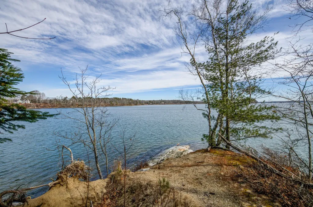 115 Maquoit Drive Freeport ME 04032