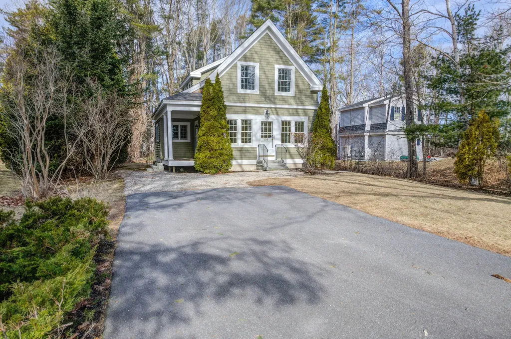 115 Maquoit Drive Freeport ME 04032
