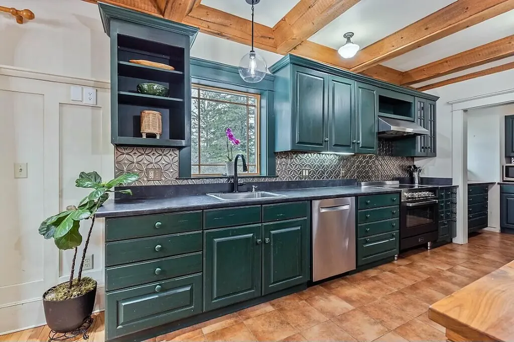 41 Moose Ridge Road Dallas Plt ME 04970