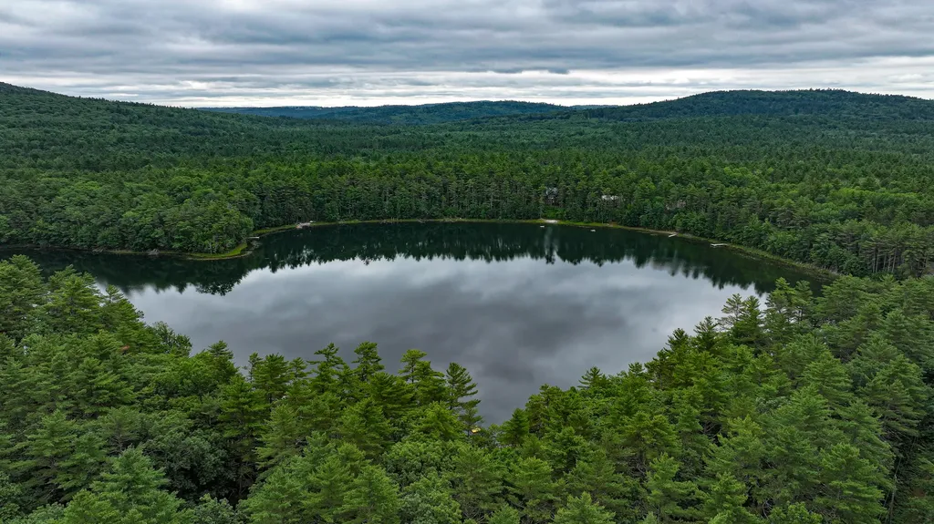 62-B Long Pond Drive Denmark ME 04022