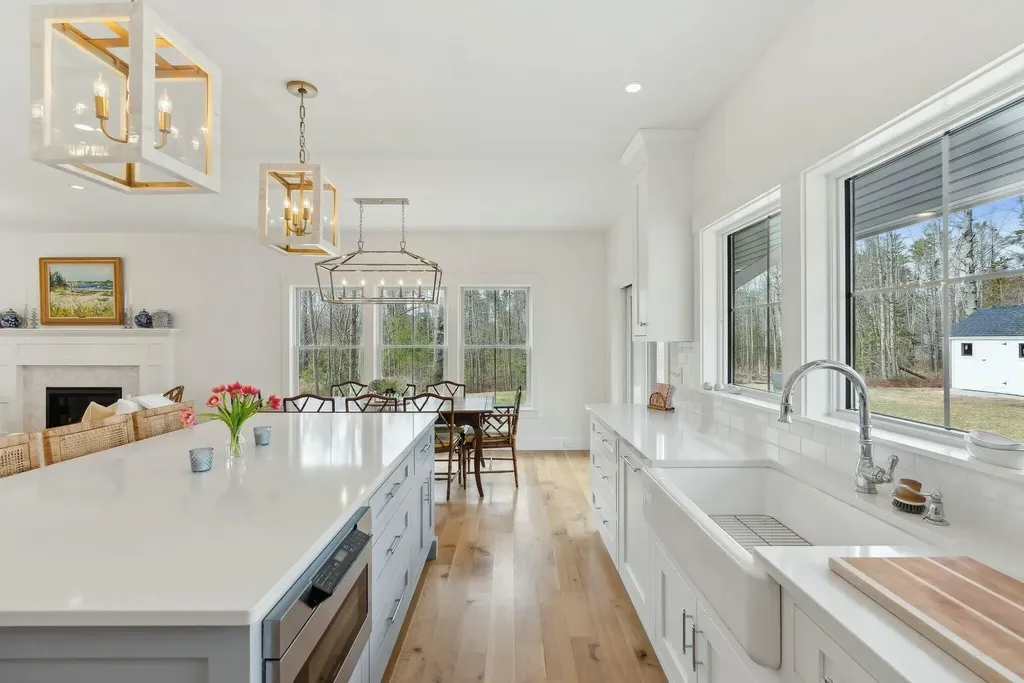 3 Mulberry Lane Kennebunk ME 04043