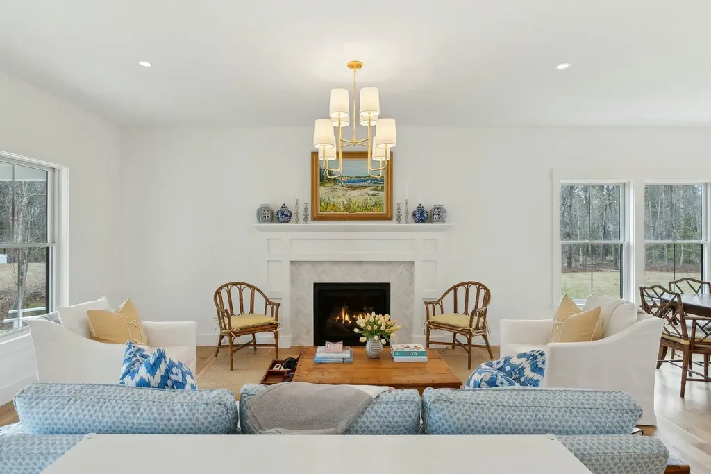 3 Mulberry Lane Kennebunk ME 04043