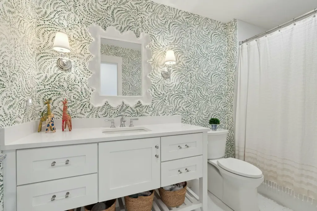 3 Mulberry Lane Kennebunk ME 04043