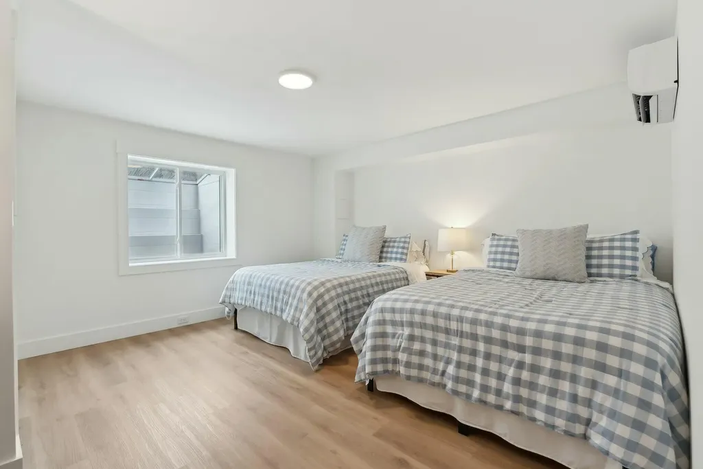 3 Mulberry Lane Kennebunk ME 04043