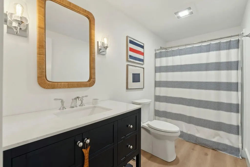 3 Mulberry Lane Kennebunk ME 04043