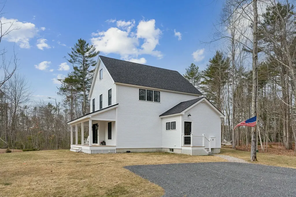 3 Mulberry Lane Kennebunk ME 04043
