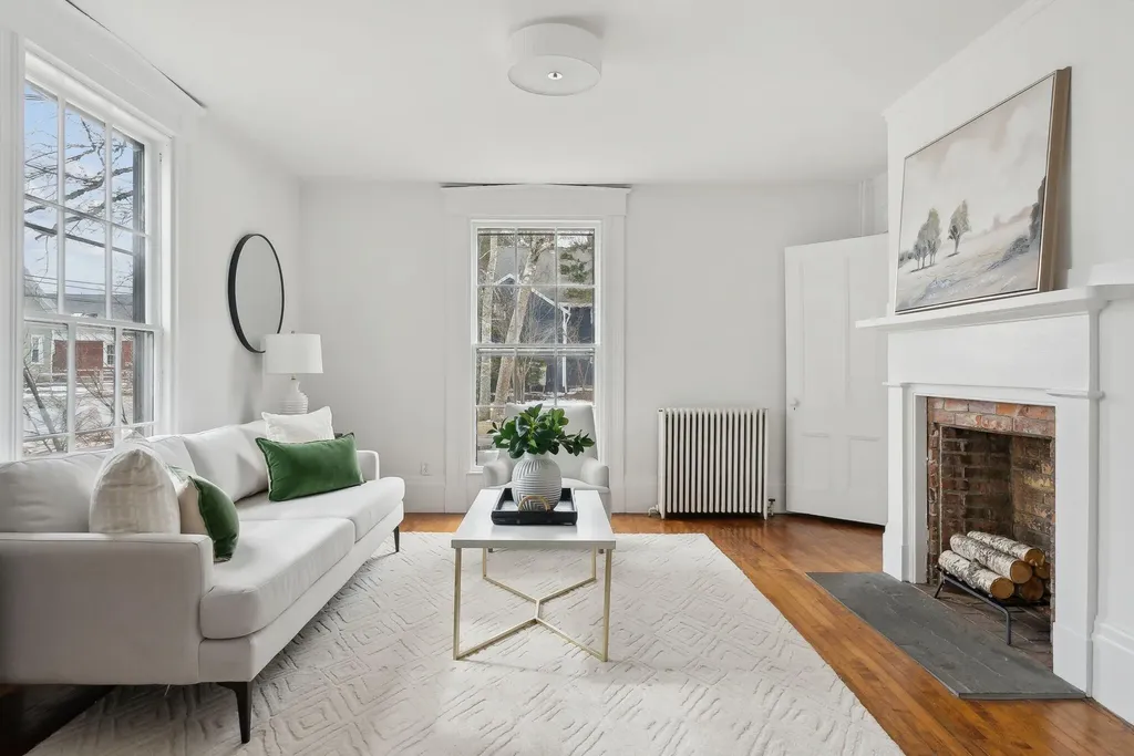 30 East Elm Street Yarmouth ME 04096