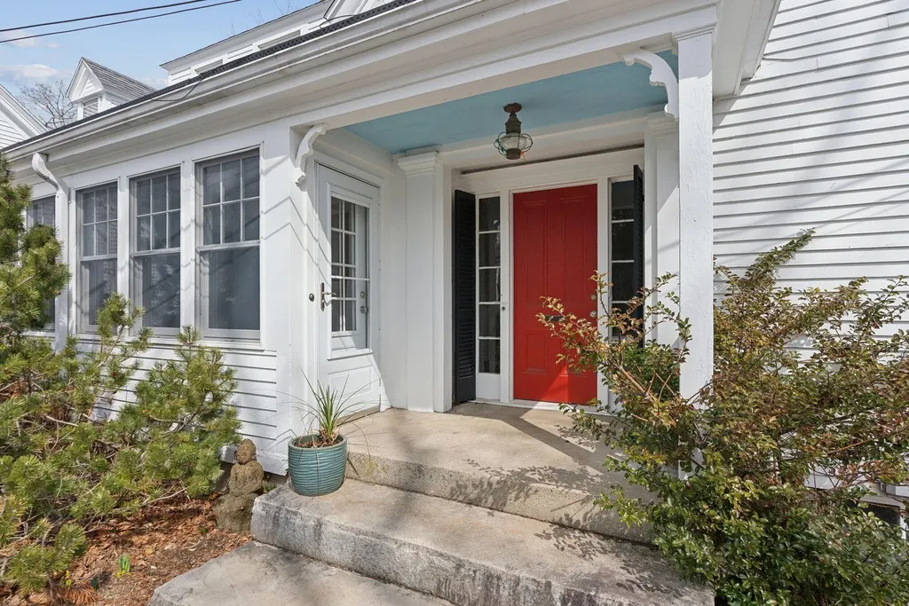 30 East Elm Street Yarmouth ME 04096