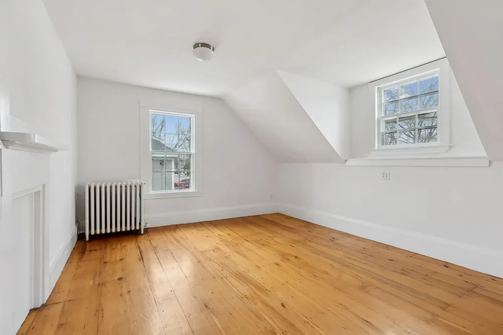 30 East Elm Street Yarmouth ME 04096