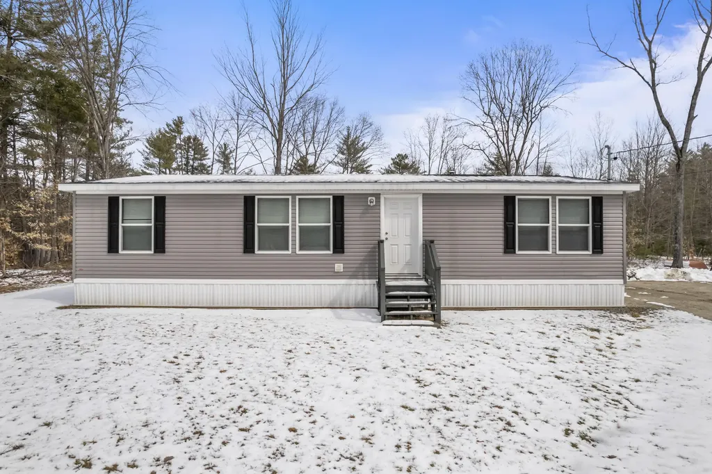 127 Webber Brook Road Oxford ME 04270
