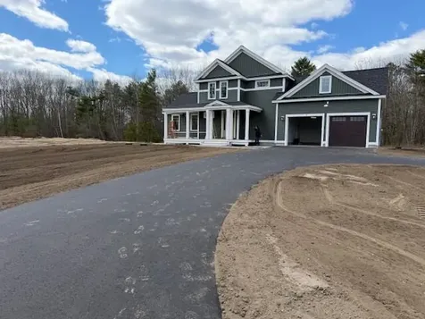 18 Cascade Circle Kennebunk ME 04043