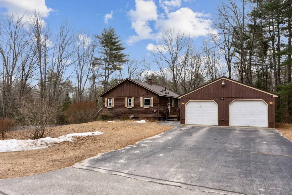 14 Dirigo Lane Windham ME 04062