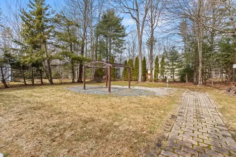 29 Minuteman Drive Scarborough ME 04074