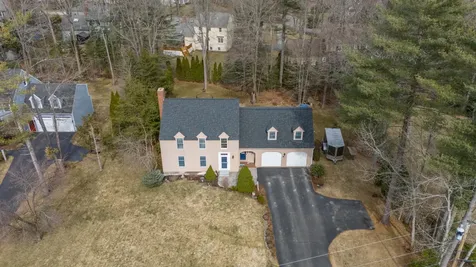 29 Minuteman Drive Scarborough ME 04074