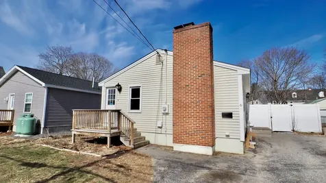 6 Tebbetts Avenue Sanford ME 04073