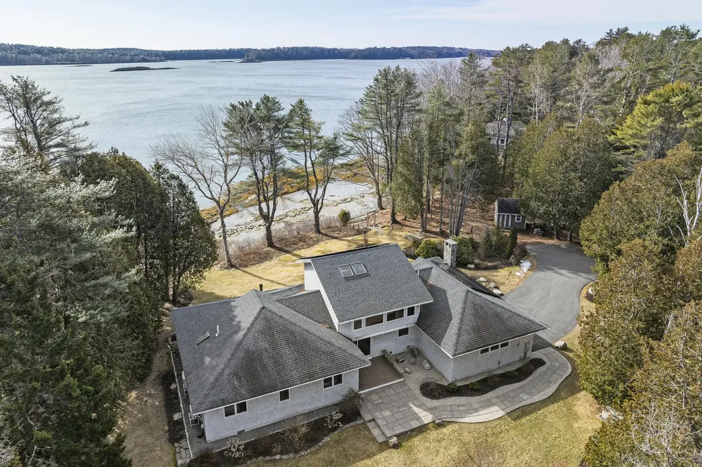 187 High Head Road Harpswell ME 04079