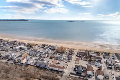 78 E Grand Avenue Old Orchard Beach ME 04064
