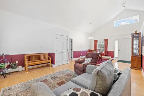 71 Farragut Way Kennebunk ME 04043