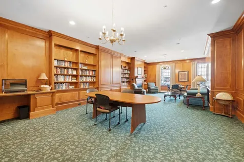 71 Farragut Way Kennebunk ME 04043
