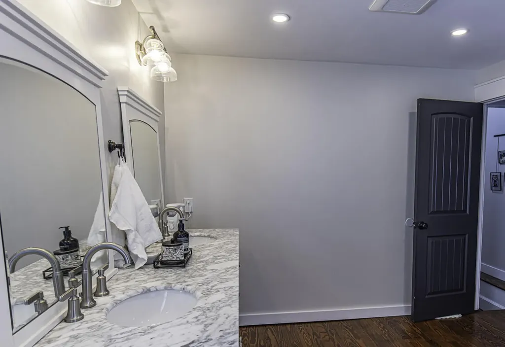 9 Vine Street Bangor ME 04401