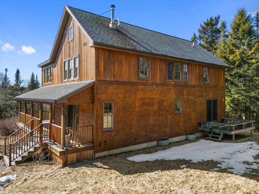 41 Mcheard Stream Lane Blue Hill ME 04614