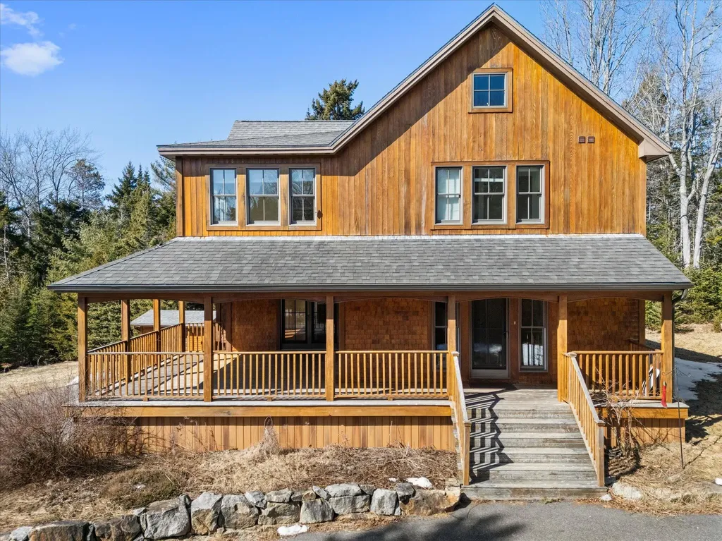 41 Mcheard Stream Lane Blue Hill ME 04614