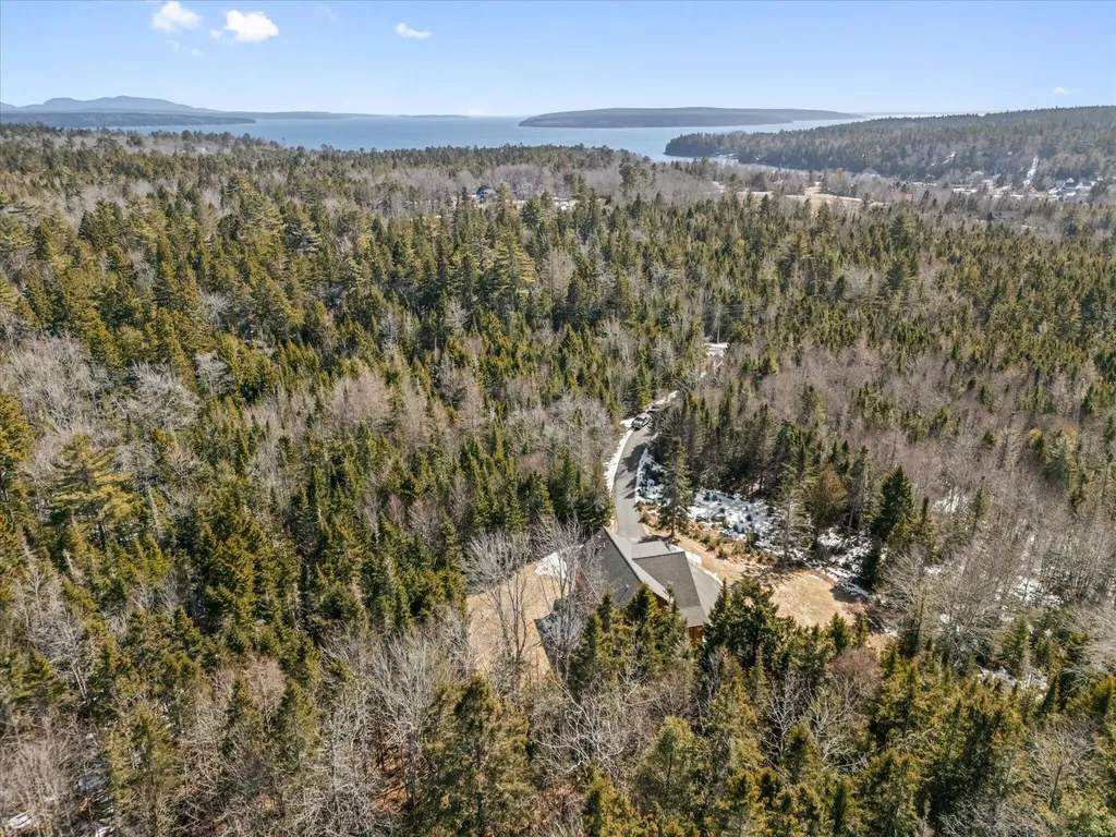 41 Mcheard Stream Lane Blue Hill ME 04614