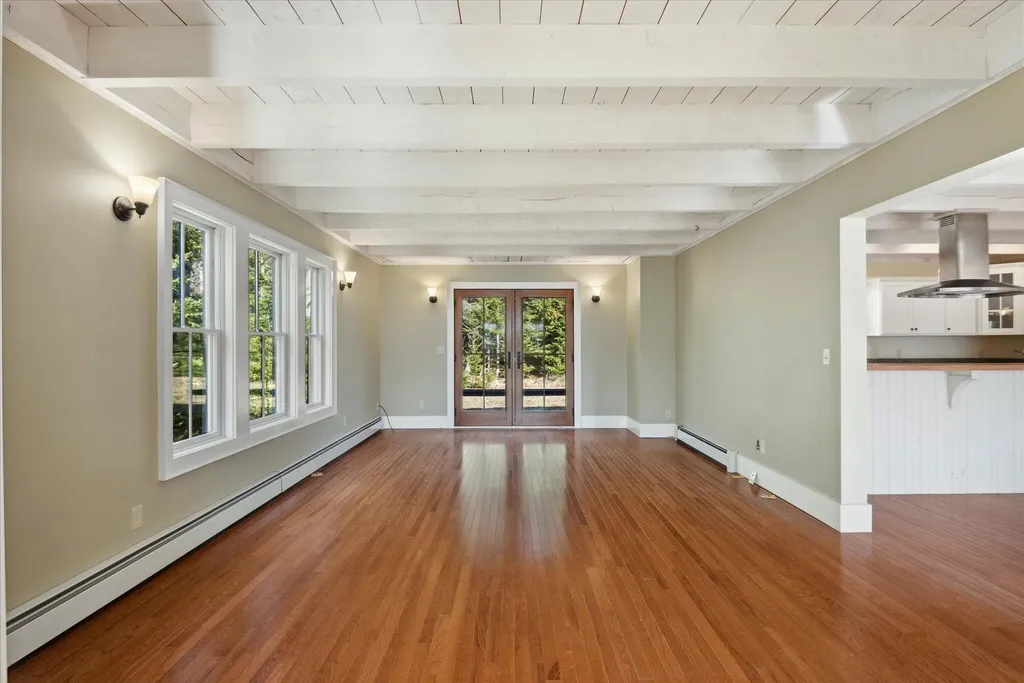 41 Mcheard Stream Lane Blue Hill ME 04614