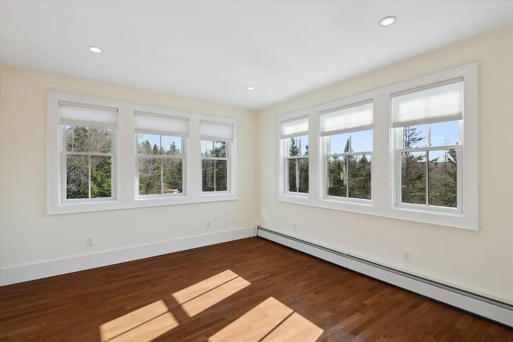 41 Mcheard Stream Lane Blue Hill ME 04614