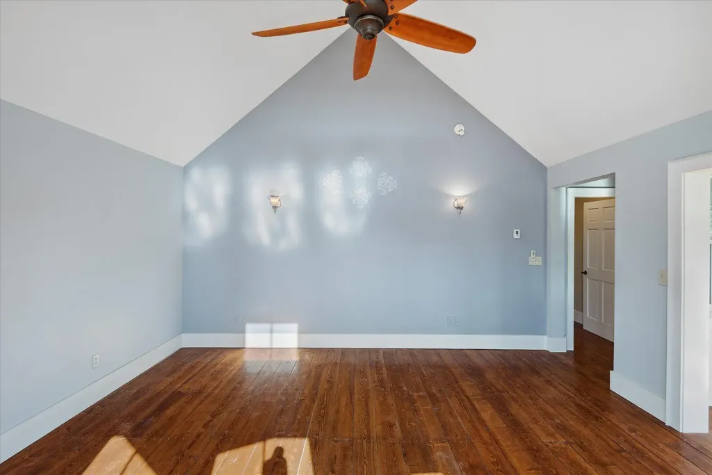 41 Mcheard Stream Lane Blue Hill ME 04614