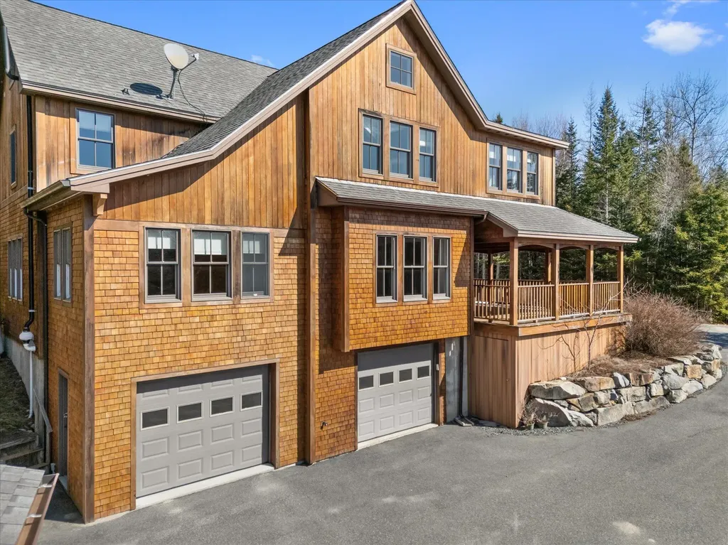 41 Mcheard Stream Lane Blue Hill ME 04614