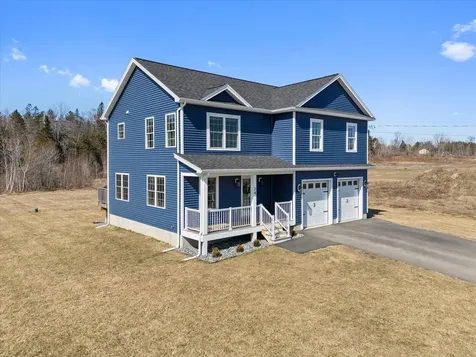 24 Boxwood Lane Hermon ME 04401