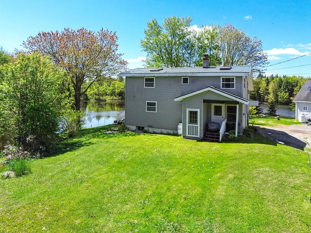 12 Town Line Road Belgrade ME 04917
