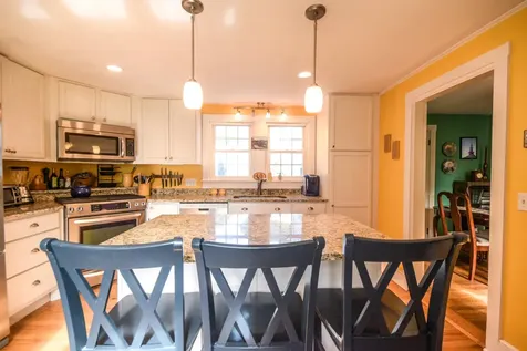 10 Braeburn Road Portland ME 04103