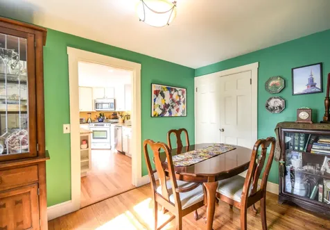 10 Braeburn Road Portland ME 04103