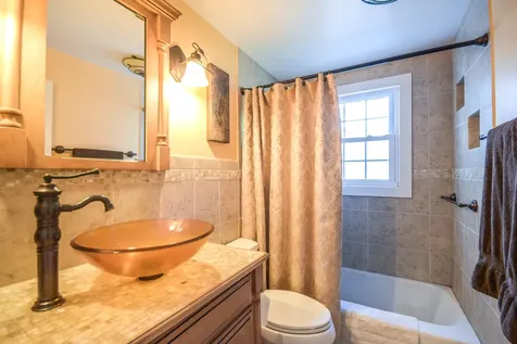 10 Braeburn Road Portland ME 04103