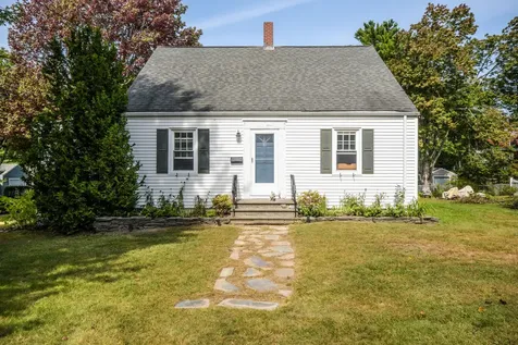 10 Braeburn Road Portland ME 04103