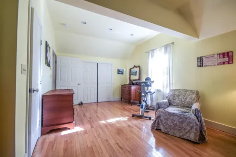 10 Braeburn Road Portland ME 04103