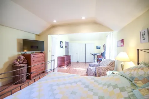 10 Braeburn Road Portland ME 04103