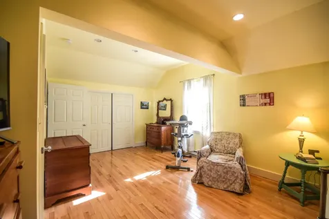10 Braeburn Road Portland ME 04103