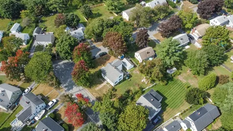 10 Braeburn Road Portland ME 04103