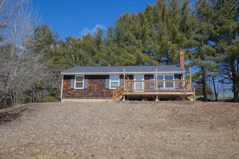 123 Adams Circle Farmington ME 04938